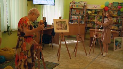 Історія міста в картинах: у бібліотеці презентують виставку "Закоханий погляд на Житомир"