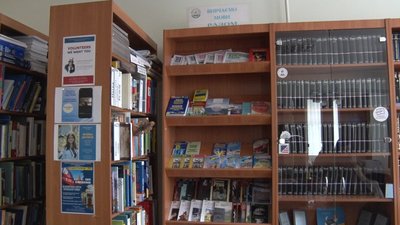 Література мовами нацменшин: у бібліотеці Тернополя зберігають 4,5 тисячі книжок Література мовами нацменшин: у бібліотеці Тернополя зберігають 4,5 тисячі книжок