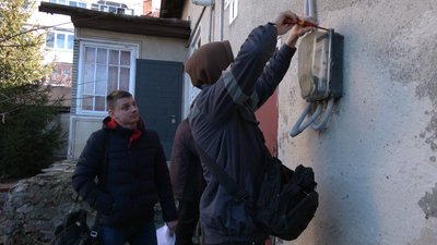 Боржникам відключають електропостачання Боржникам відключають електропостачання