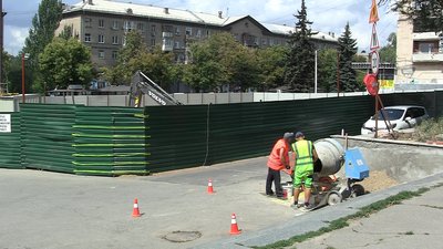 На центральному проспекті Запоріжжя будують магазин: чому місцеві мешканці проти На центральному проспекті Запоріжжя будують магазин: чому місцеві мешканці проти