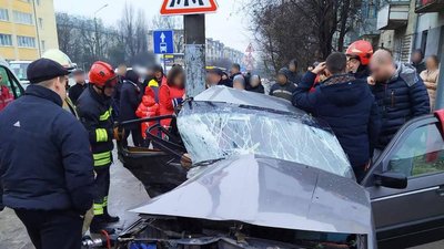 Лікарі розповіли про стан травмованих у ДТП, внаслідок якої загинула 3-річна дитина