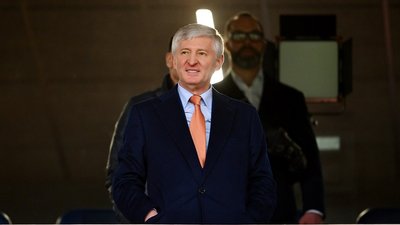 Рінат Ахметов, президент ФК "Шахтар" на матчі Ліги конференцій з АЗ, 9 квітня 2026