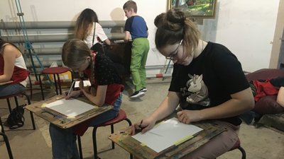 Подружжя із Полтави створило проєкт для реабілітації дітей-переселенців Подружжя із Полтави створило проєкт для реабілітації дітей-переселенців