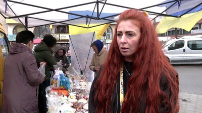 Збирають гроші на дрон для ЗСУ: у Рівному організували великодній ярмарок Збирають гроші на дрон для ЗСУ: у Рівному організували великодній ярмарок