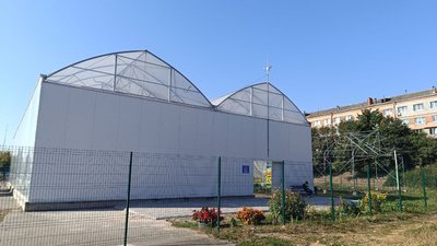 Теплиця навчально-виробничого комплексу Хмельницького вищого професійного училища №11, 2 жовтня 2023. Фото: Суспільне Хмельницький Теплиця навчально-виробничого комплексу Хмельницького вищого професійного училища №11, 2 жовтня 2023. Фото: Суспільне Хмельницький
