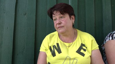 "Заходжу, лежить поперек ліжка, вила в шиї": подробиці вбивства жительки Чернігівщини "Заходжу, лежить поперек ліжка, вила в шиї": подробиці вбивства жительки Чернігівщини