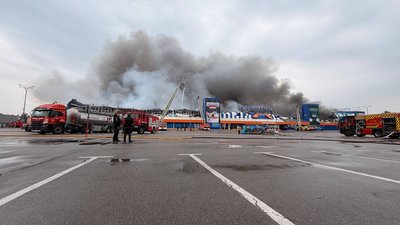 Наслідки російського удару по «Епіцентру» у Запоріжжі, 28 серпня 2026 року