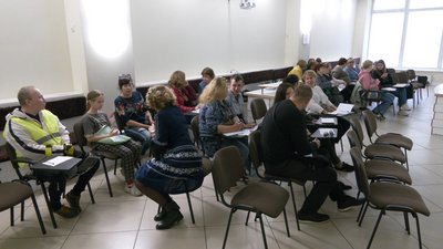 Мова для переселенців: у Черкасах організували безоплатні курси з української