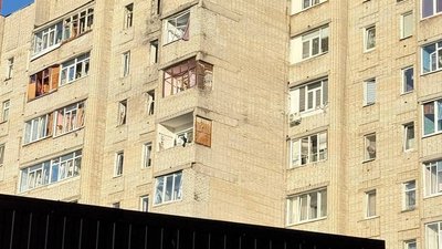 Наслідки влучань по Сумах 25 серпня 2025 року.