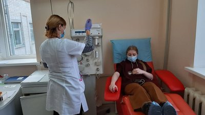 У Херсоні близько 200 донорів крові стали учасниками акції "Ланцюг милосердя"