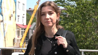 Переселенці з Харкова створюють у Черкасах патріотичний стінопис Переселенці з Харкова створюють у Черкасах патріотичний стінопис