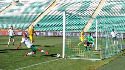 Футболісти полтавської "Ворскли" перемогли львівський "Рух"