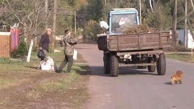 У Чорнотичах налагодили процес централізованого збору відходів і позбутися стихійних звалищ