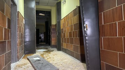 У Харкові внаслідок атаки РФ пошкоджень зазнав Будинок радіо — офіс Суспільне Харків 5 У Харкові внаслідок атаки РФ пошкоджень зазнав Будинок радіо — офіс Суспільне Харків 5