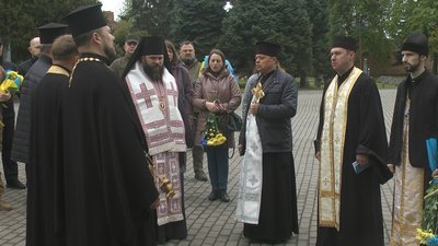 Священники ПЦУ відправили панахиду за загиблими в Другій світовій українцями. 08.05.2023 рік. Священники ПЦУ відправили панахиду за загиблими в Другій світовій українцями. 08.05.2023 рік.