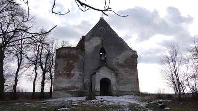 Занедбаний костел Святої Магдалини біля Львова: чи планують відновлять пам'ятку Занедбаний костел Святої Магдалини біля Львова: чи планують відновлять пам'ятку