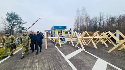 Не виключають прориву мігрантів: на Рівненщині силовики та влада провели закриту нараду Не виключають прориву мігрантів: на Рівненщині силовики та влада провели закриту нараду
