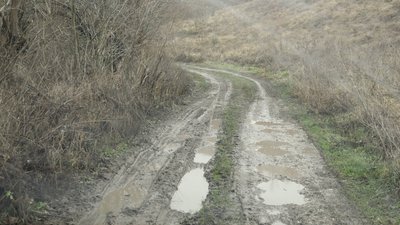 Прикарпатське село Озерце: холодні хати і теплі спогади Прикарпатське село Озерце: холодні хати і теплі спогади