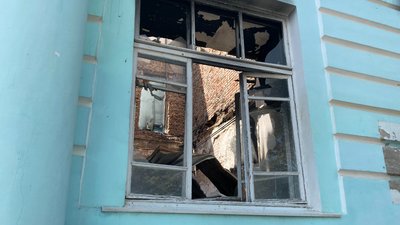 В Ізюмі запрацювала мобільна амбулаторія:
чи вистачає лікарів В Ізюмі запрацювала мобільна амбулаторія:
чи вистачає лікарів