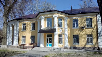 У Полтаві відновлює роботу обласна дитяча поліклініка