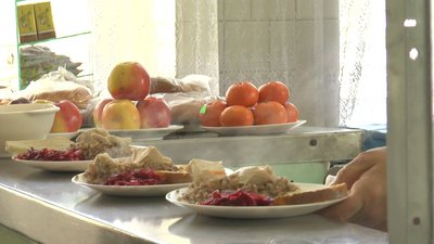 На Прикарпатті учні ліцею скаржаться на харчування. Як вирішуватимуть ситуацію