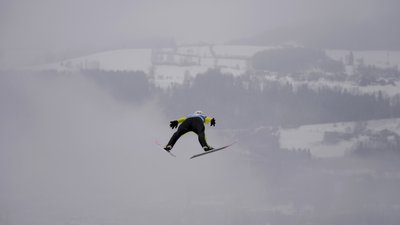 "Це трохи безглуздо". FIS розглядає ідею проведення змагань зі стрибків з трампліна у Бразилії та ОАЕ: реакція атлетів