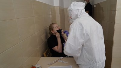 "У COVID багато облич": як працюють лікарі первинної ланки у Харкові "У COVID багато облич": як працюють лікарі первинної ланки у Харкові