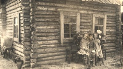 "Втрачене дитинство". Львівські науковці долучилися до створення виставки, яку презентували в Празі "Втрачене дитинство". Львівські науковці долучилися до створення виставки, яку презентували в Празі