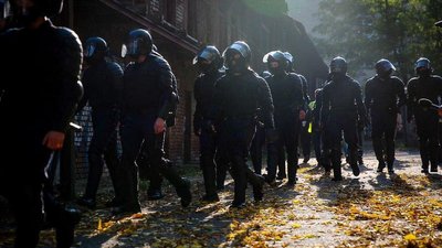 У Білорусі на жіночому марші затримані кілька десятків людей У Білорусі на жіночому марші затримані кілька десятків людей