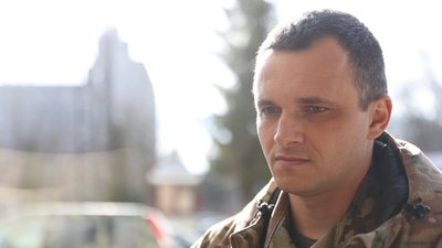 У Чернівцях попрощалися з двома загиблими військовими — Андрієм Луканюком та Максимом Гібадулліним У Чернівцях попрощалися з двома загиблими військовими — Андрієм Луканюком та Максимом Гібадулліним
