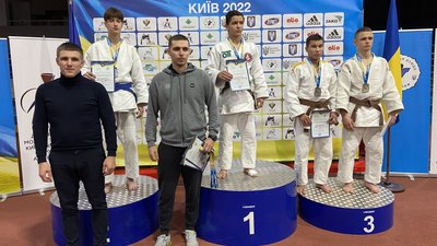 Вперше від початку повномасштабної війни. Дзюдоїсти з Дніпропетровщини завоювали 17 медалей на Чемпіонаті України