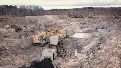 Видобуток бурштину на Рівненщині, осінь 2025 року