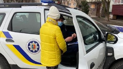 У Нетішині за отруєння 12-річної дівчини алкоголем відповідатиме її подруга та матір