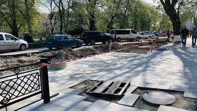 В Ужгороді через ремонт перекриють рух на площі Шандора Петефі: схема об'їзду