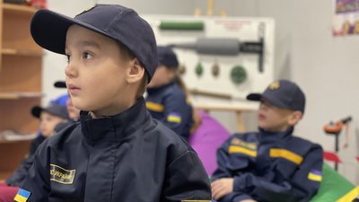 Про міни і пожежі через гру: у Миколаєві запрацював перший інтерактивний клас безпеки