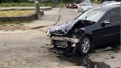 В Івано-Франківську сталася ДТП за участю чотирьох авто. Водіїв та пішохода госпіталізували В Івано-Франківську сталася ДТП за участю чотирьох авто. Водіїв та пішохода госпіталізували