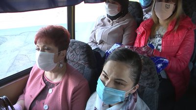 Як на Волині довозять медиків на роботу Як на Волині довозять медиків на роботу