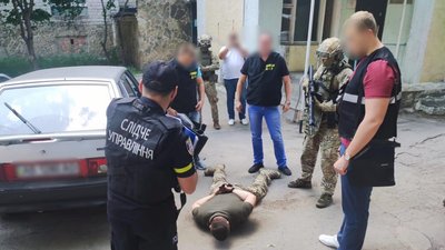 Мільйон гривень застави: майора з Вінниці взяли під варту після одержання хабаря