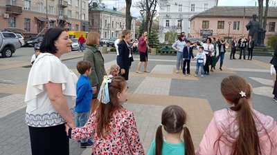 У центрі Тернополя водили гаївки