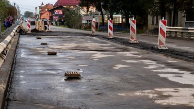 У Чернівецькій області відновлюють міст на шляху до пункту пропуску "Красноїльск"