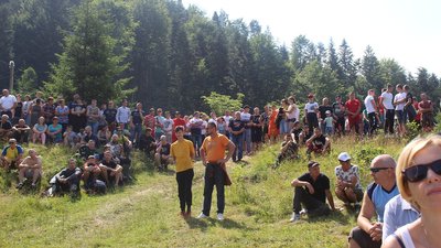 Відкриття змагань у Білих Ославах Відкриття змагань у Білих Ославах
