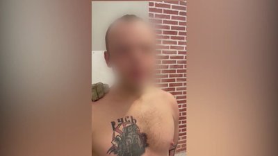 До чоловіка, який погрожував патрульним у Харкові, увірвалися спецпризначенці До чоловіка, який погрожував патрульним у Харкові, увірвалися спецпризначенці