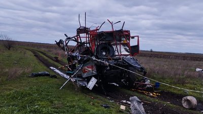 На Миколаївщині на міні підрвався автомобіль ДСНС На Миколаївщині на міні підрвався автомобіль ДСНС