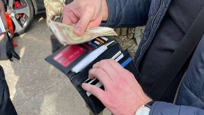21 тисяча грн за браконьєрський лов риби. Працівника адміністрації Нацпарку на Одещині судитимуть за хабарництво 21 тисяча грн за браконьєрський лов риби. Працівника адміністрації Нацпарку на Одещині судитимуть за хабарництво