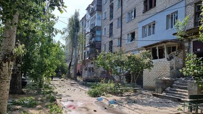 Російські збройні сили гатили по житлових кварталах у Миколаєві. Одна людина загинула