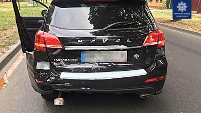 У Сумах сталася аварія за участі трьох автівок У Сумах сталася аварія за участі трьох автівок