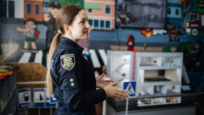 Офіцер безпеки у школі