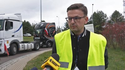 "Заручники ситуації", — водії про блокаду польськими перевізниками пункту пропуску "Ягодин — Дорогуськ" "Заручники ситуації", — водії про блокаду польськими перевізниками пункту пропуску "Ягодин — Дорогуськ"
