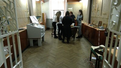 Раритетні лекції, рахівниці та арифмометри: у Рівному готують виставку, присвячену математиці Раритетні лекції, рахівниці та арифмометри: у Рівному готують виставку, присвячену математиці