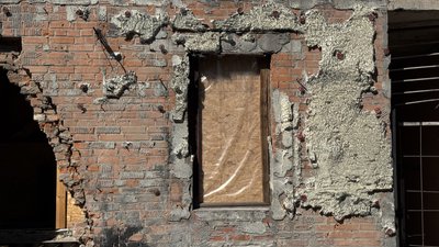 У Полтаві ОСББ залучило понад 6 мільйонів гривень на відновлення будинку після обстрілу У Полтаві ОСББ залучило понад 6 мільйонів гривень на відновлення будинку після обстрілу